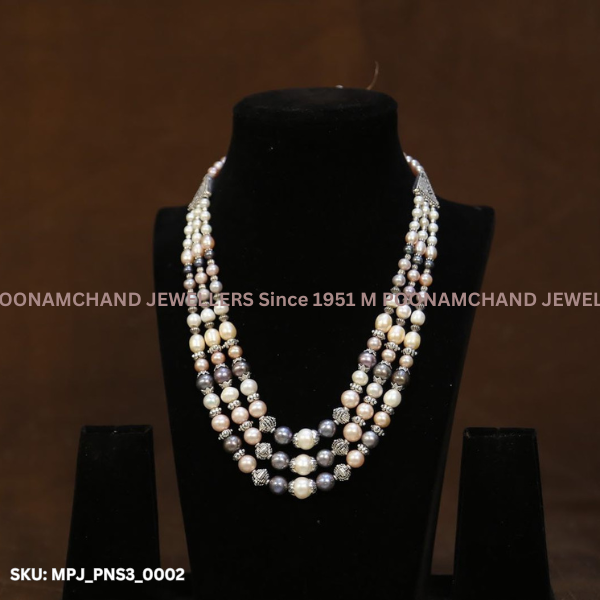 Three Line Pearl Necklace_0002